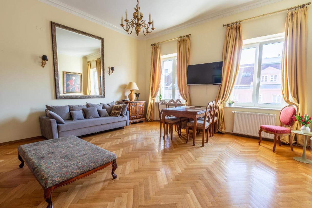 Apartament luster i obrazów Varsóvia Exterior foto