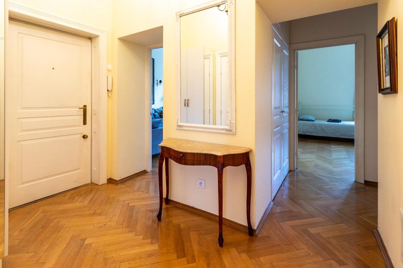 Apartament luster i obrazów Varsóvia Exterior foto